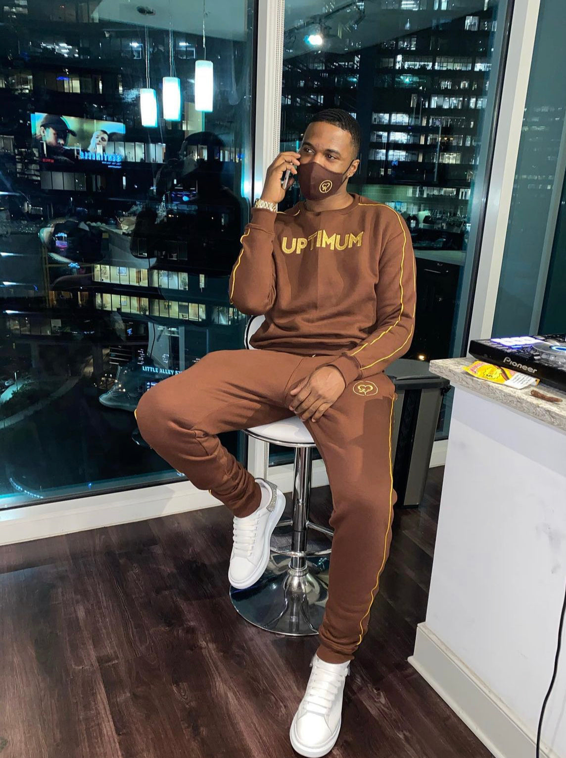 So Golden Chocolate Joggers - Uptimum Bodied Online